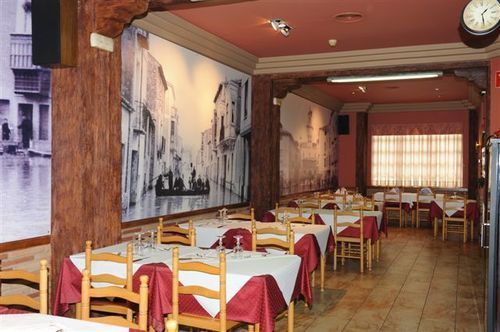 Hostal Venecia Azagra Екстер'єр фото