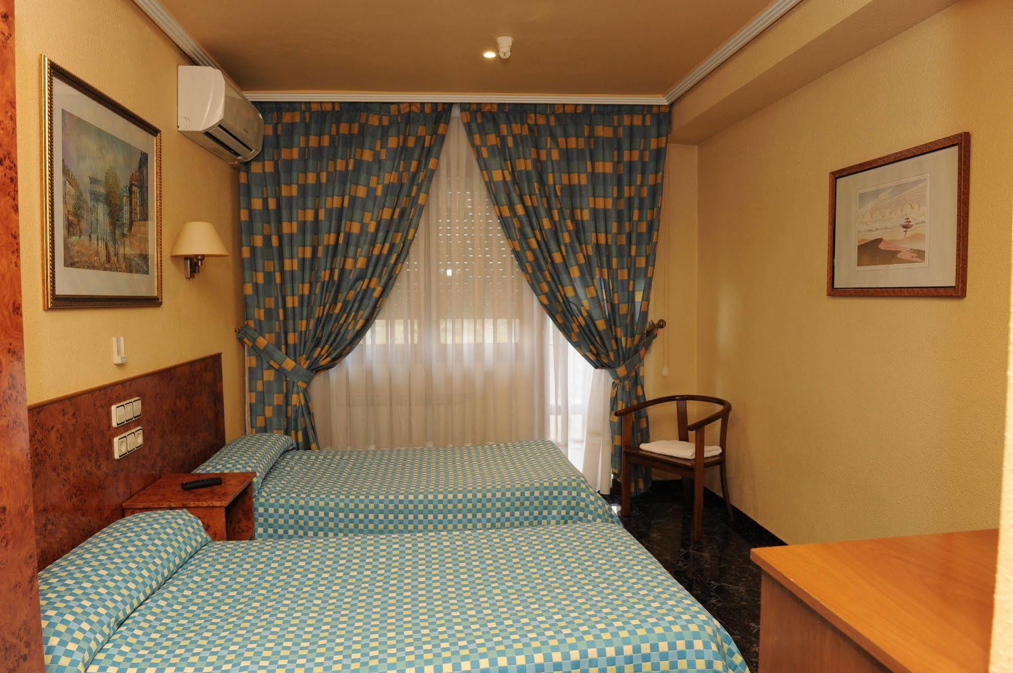 Hostal Venecia Azagra Екстер'єр фото